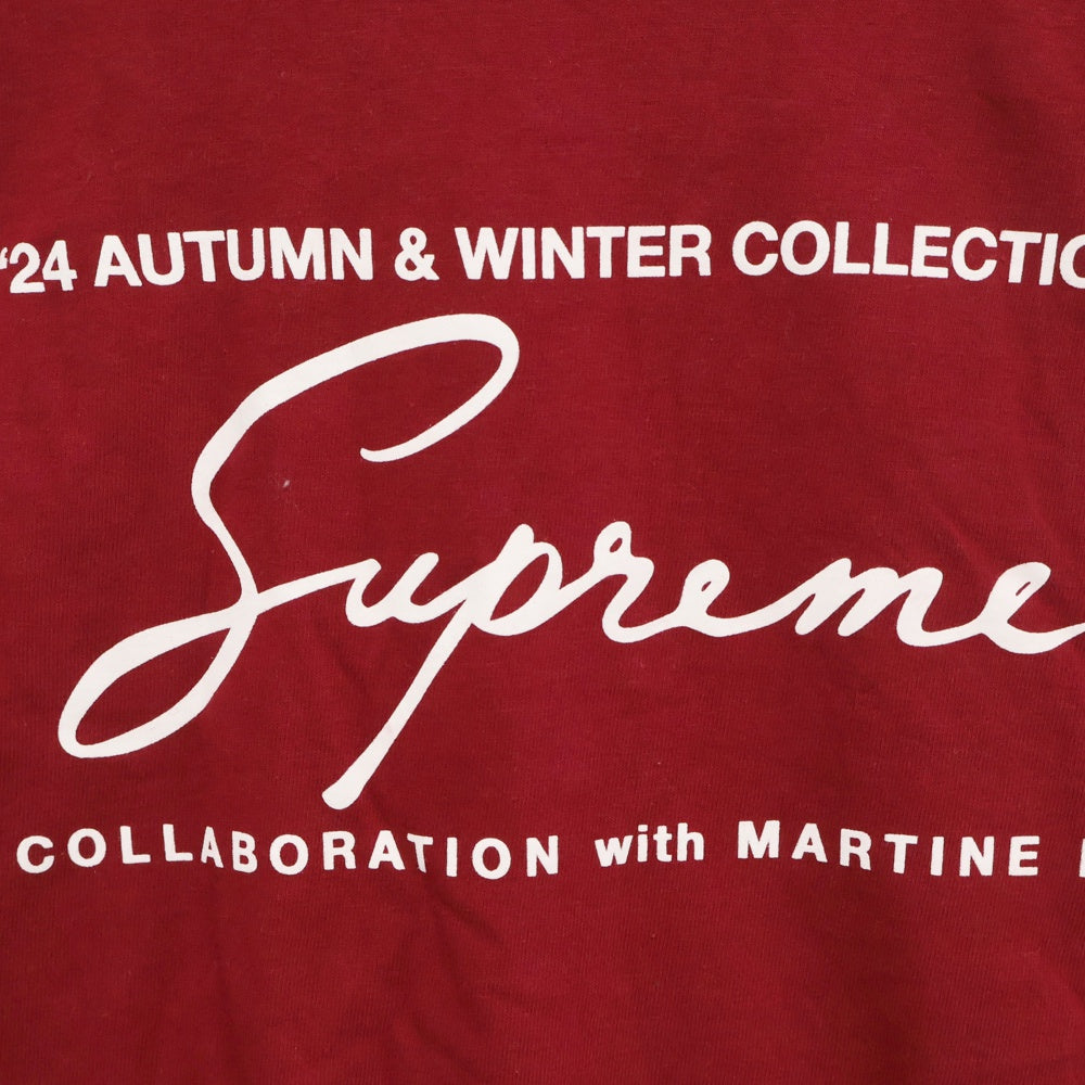 SUPREME(シュプリーム) 24AW×Martine Rose Tee Cardinal ×マーティンローズ ロゴプリント半袖Tシャツ カットソー バーガンディー