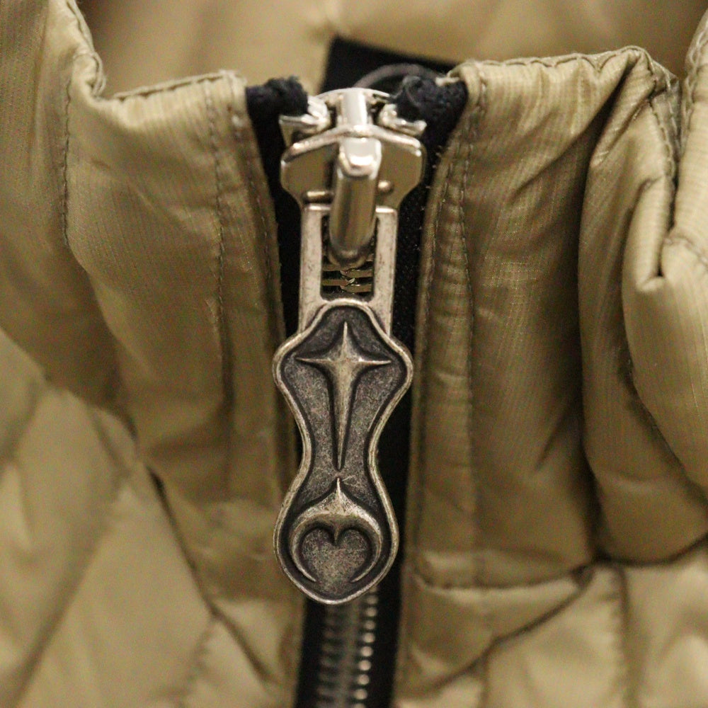 THUG CLUB(サグクラブ) 23AW Cave Goose Down Vest ケーブグースダウンベスト TC23PA02 ベージュ
