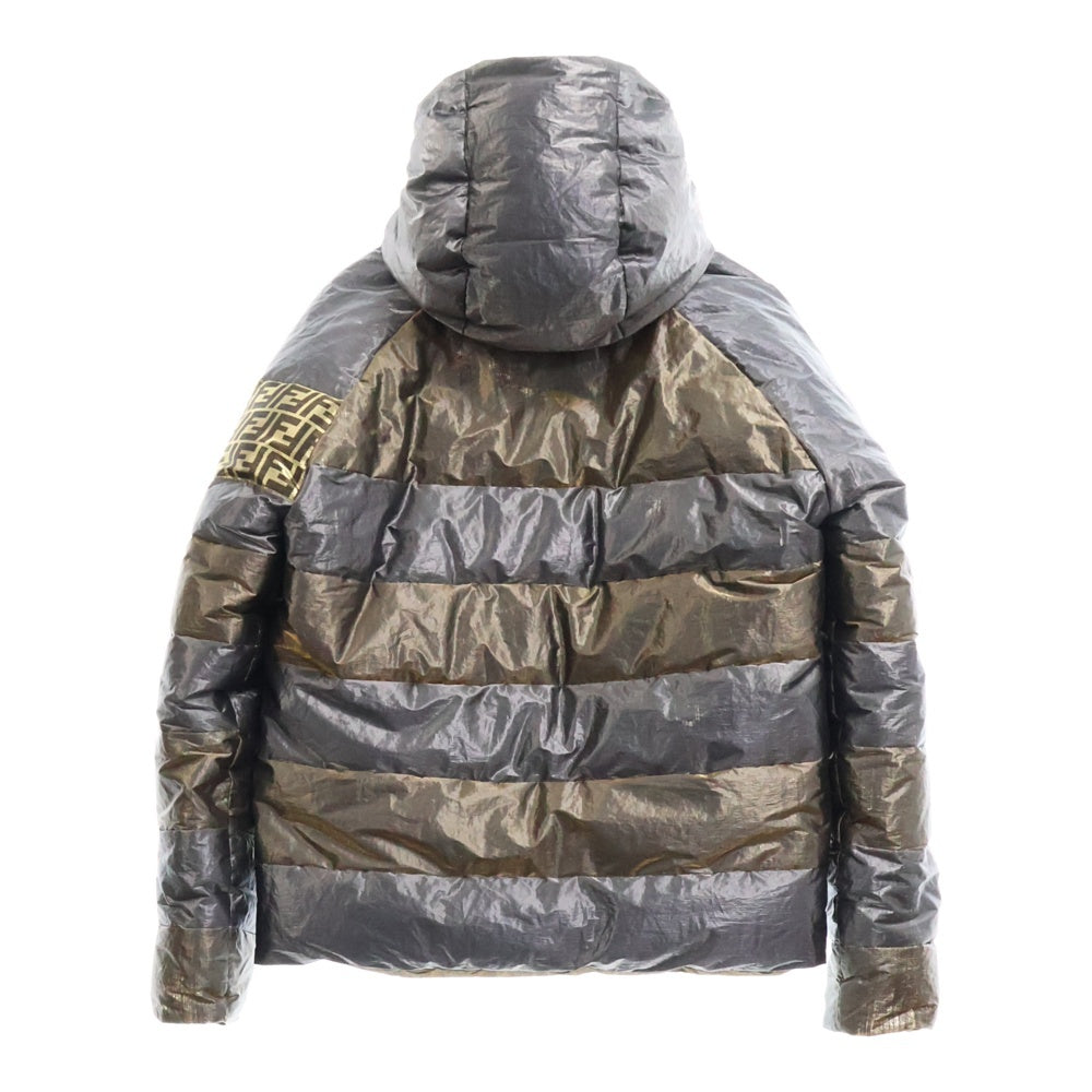 FENDI(フェンディ) FF LOGO REVERSIBLE PUFFER JACKET FAA659 A9Q3 ズッカ柄 リバーシブル パファージャケット アウター ダークグレー/ダークゴールド