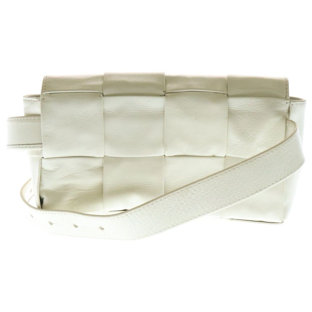 BOTTEGA VENETA(ボッテガヴェネタ) カセット ミニ クロスボディショルダーバッグ 651053VCQ72 ホワイト/シルバー