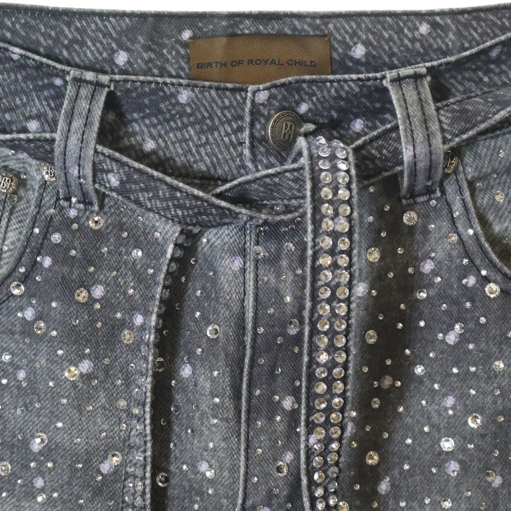 BIRTH OF ROYAL CHILD(バースオブロイヤルチャイルド) RHINESTONE EMBELLISHED STRAIGHT JEANS ラインストーン エンベリッシュド ストレイト ジーンズ デニムパンツ グレー BC24FWPT06