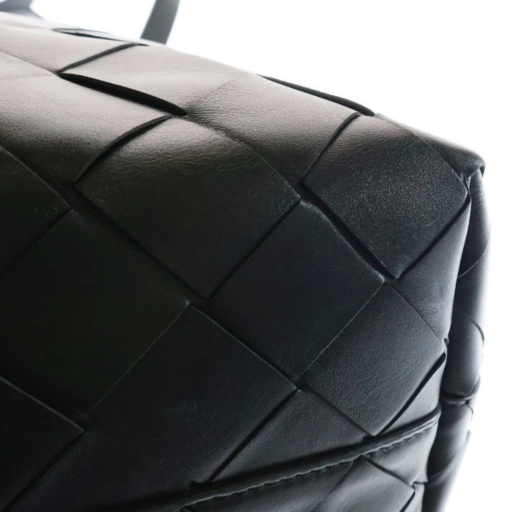 BOTTEGA VENETA(ボッテガヴェネタ) イントレチャート レザー トートバッグ ブラック