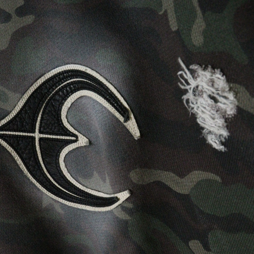 THUG CLUB(サグクラブ) 25SS SPRAYED CAMOFLAGE ROCK HOODIE スプレーカモフラージュロックフーディーパーカー TC25SS0301 カーキ