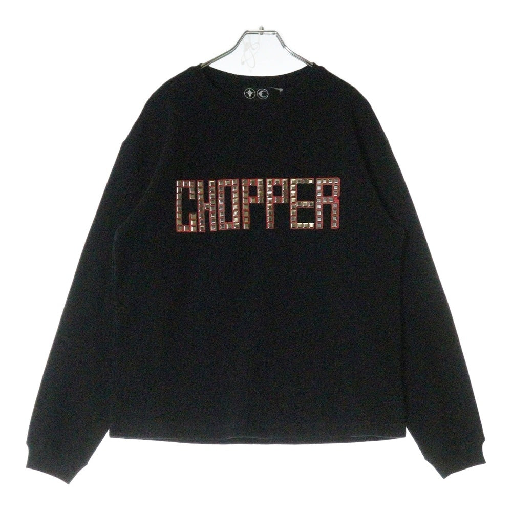 THUG CLUB(サグクラブ) 25SS CHOPPER GARAGE SWEAT チョッパー ガレージロゴスタッズ装飾スウェットトレーナー ブラック TCSS25019