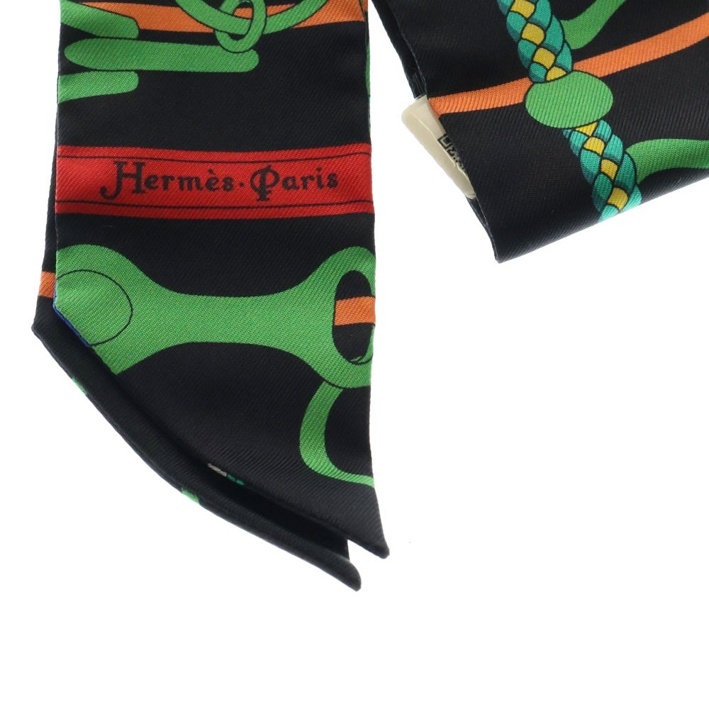 HERMES(エルメス) Twilly Scarf Panoplie Equestre 乗馬の装具一式 ツイリースカーフ ブラック/グリーン