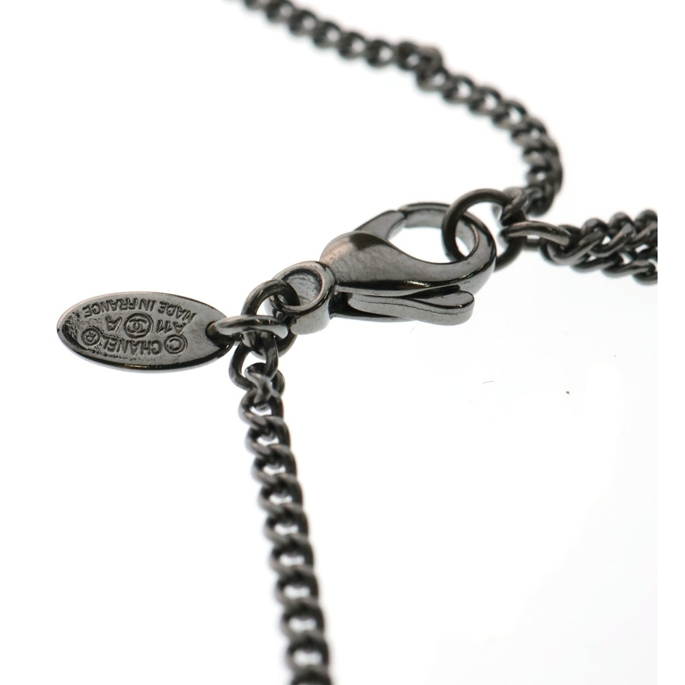 CHANEL(シャネル) Faux Pearl & Resin CC Pendant Necklace A11 A CCロゴ パール付き ペンダント ネックレス ブラック