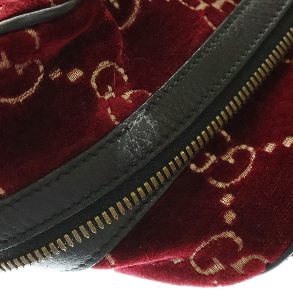 GUCCI(グッチ) GGベルベット スモール ロゴバックパック リュック 574942 レッド