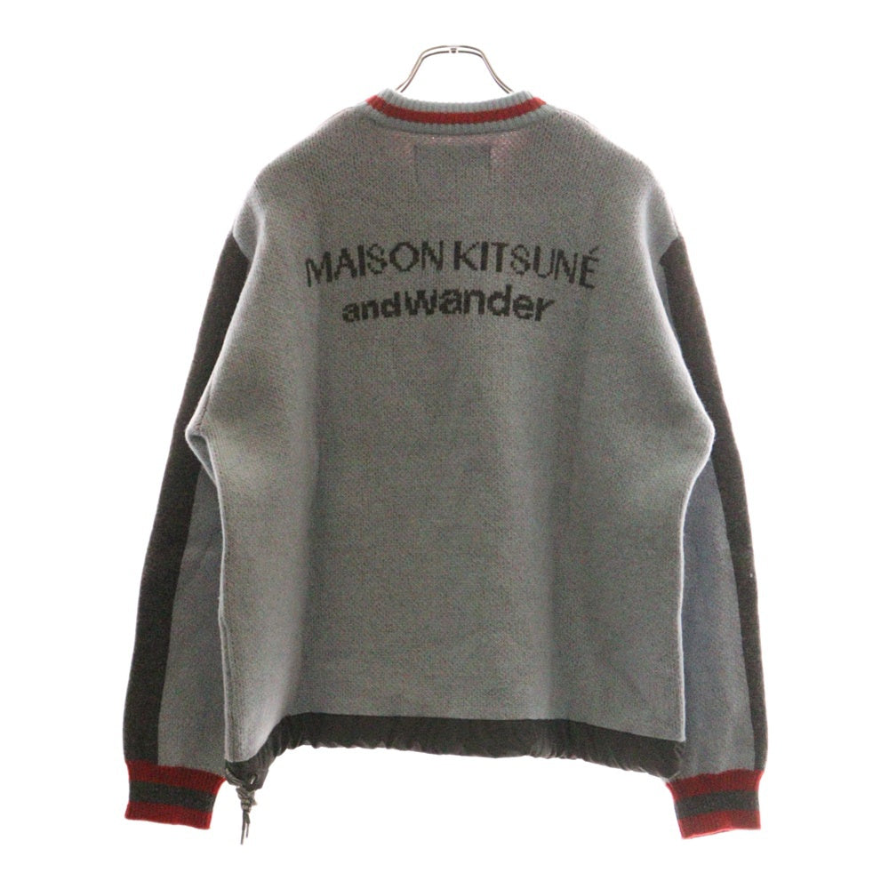 MAISON KITSUNE(メゾンキツネ) ×and wander Pullover Knit アンドワンダー フロントロゴ プルオーバーニット ブルー 574-3284908