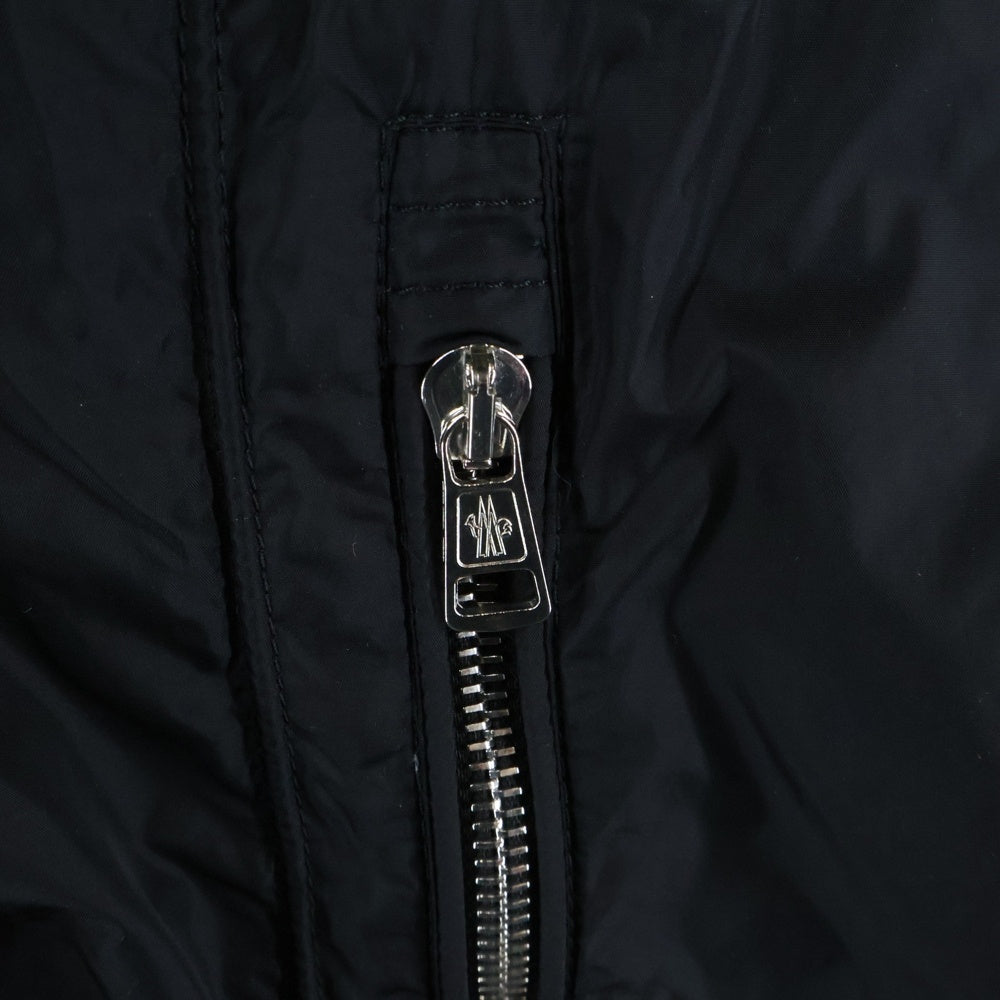 MONCLER(モンクレール) RENOIR GIUBBOTTO ナイロンジャケット ジップアップ ロゴ ワッペン ブラック 510914161185