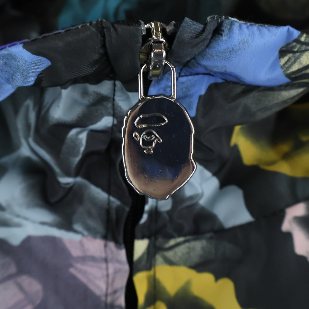 A BATHING APE(アベイシングエイプ) FLORAL CAMO NYLON HOODED JACKET フローラルカモ ナイロンジップアップフーデッドジャケット マルチ
