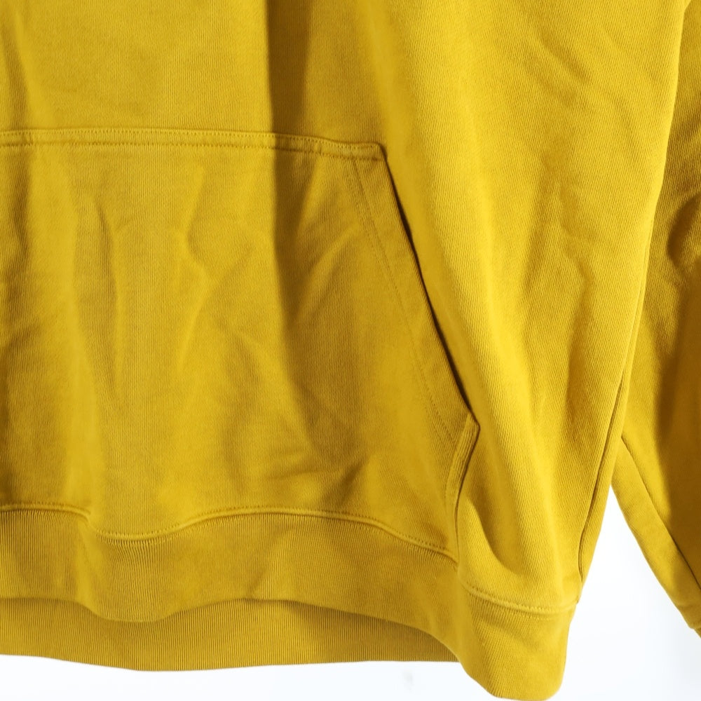 VTMNTS(ブイティーエムエヌティーエス) カレッジロゴ刺繍 プルオーバーパーカー スウェット イエロー VL16HD380M