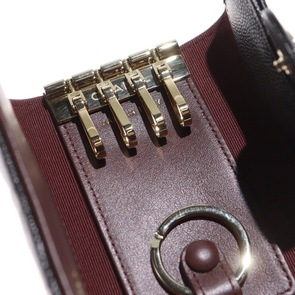 CHANEL(シャネル) キーケース 4連 キーリング付き マトラッセ キャビアスキン レザー ブラック