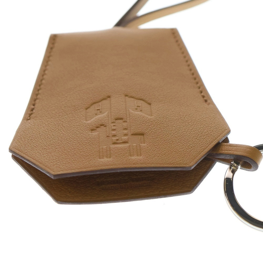 HERMES(エルメス) 2024イヤーズギフト レザーキークロシェット キーリング ブラウン