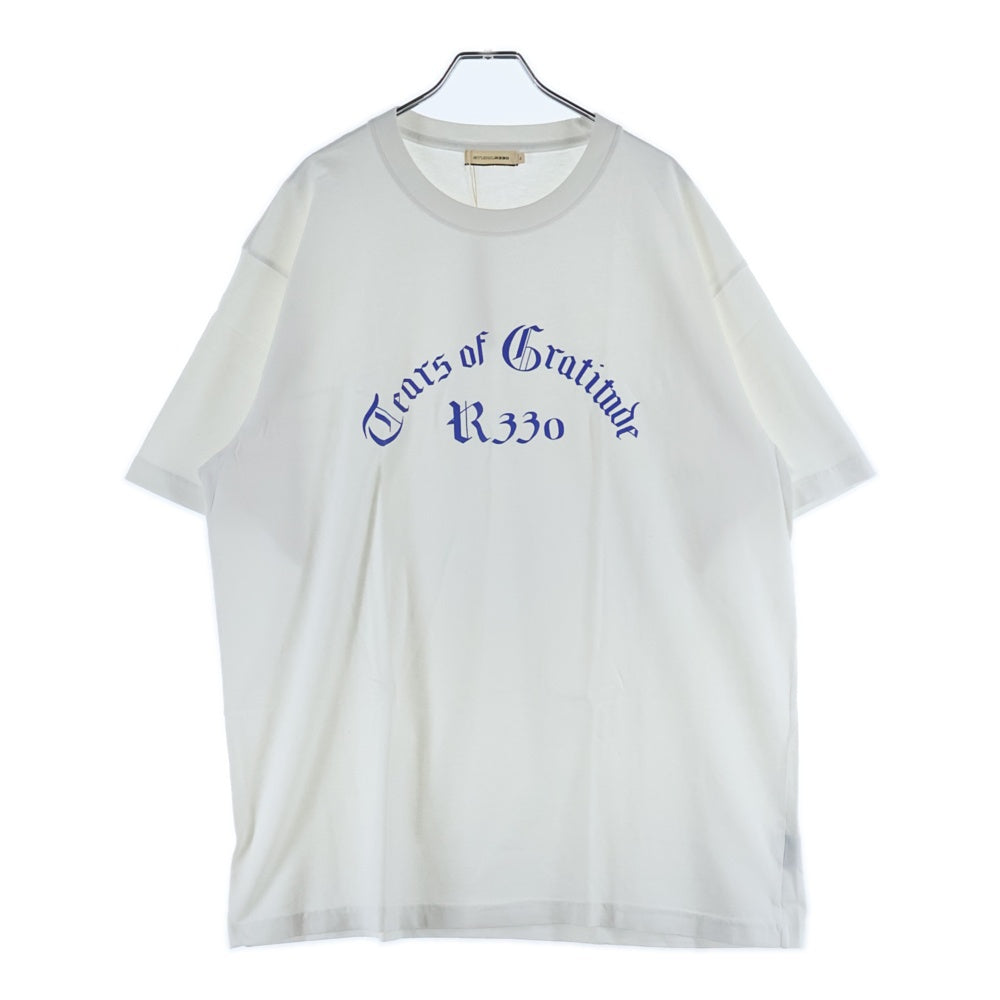 NO BRAND(ノーブランド) STUDIO R330(ステュディオ アール スリーサーティー)ロゴプリント クルーネック半袖Tシャツ ホワイト