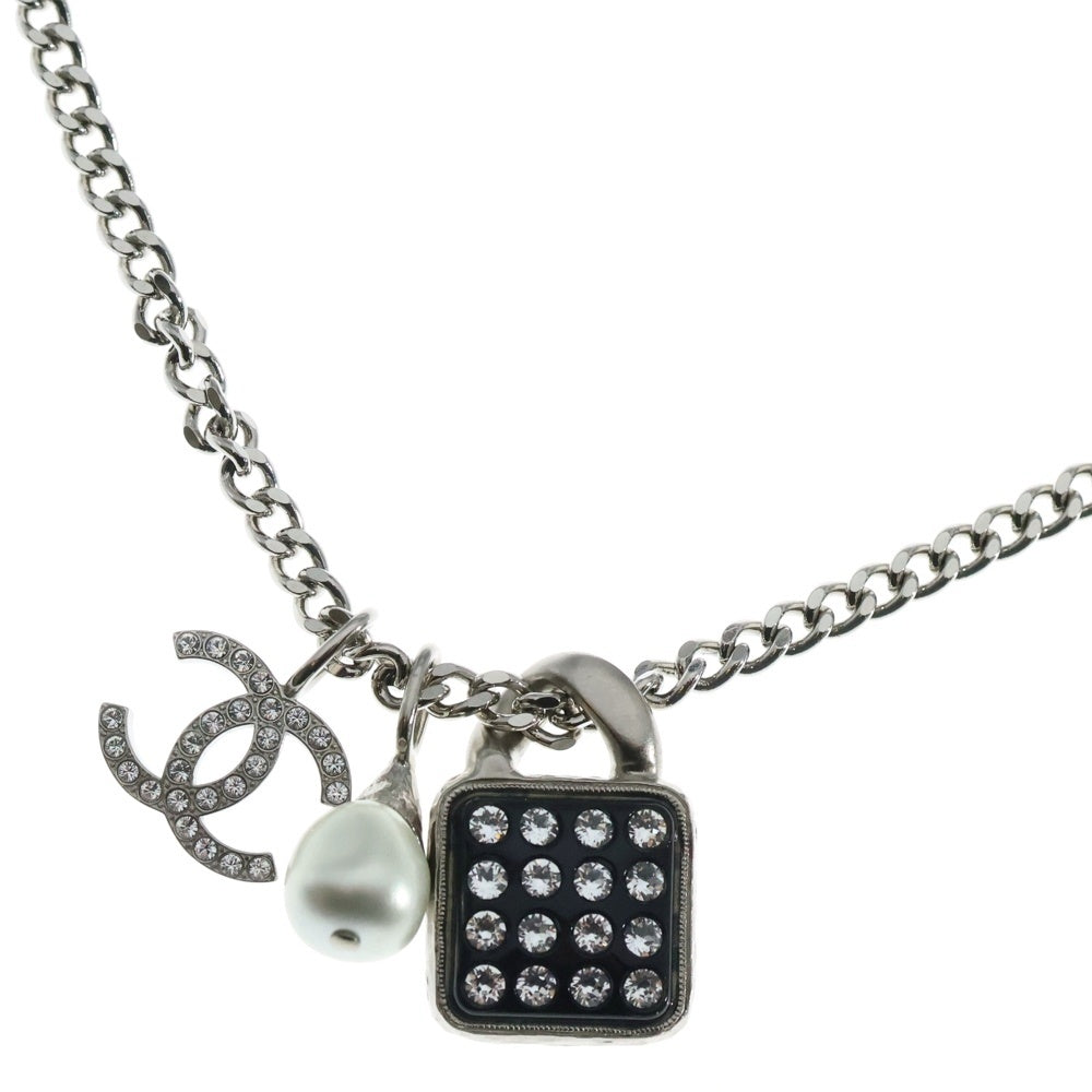 CHANEL(シャネル) A22S ココマーク ラインストーン フェイクパール ロングチェーンネックレス シルバー レディース