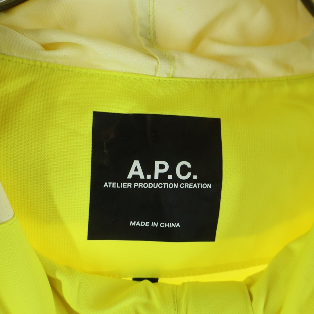 A.P.C(アーペーセー) ロゴプリント アノラック マウンテンパーカー ハーフジップ 24193-1-31361 イエロー