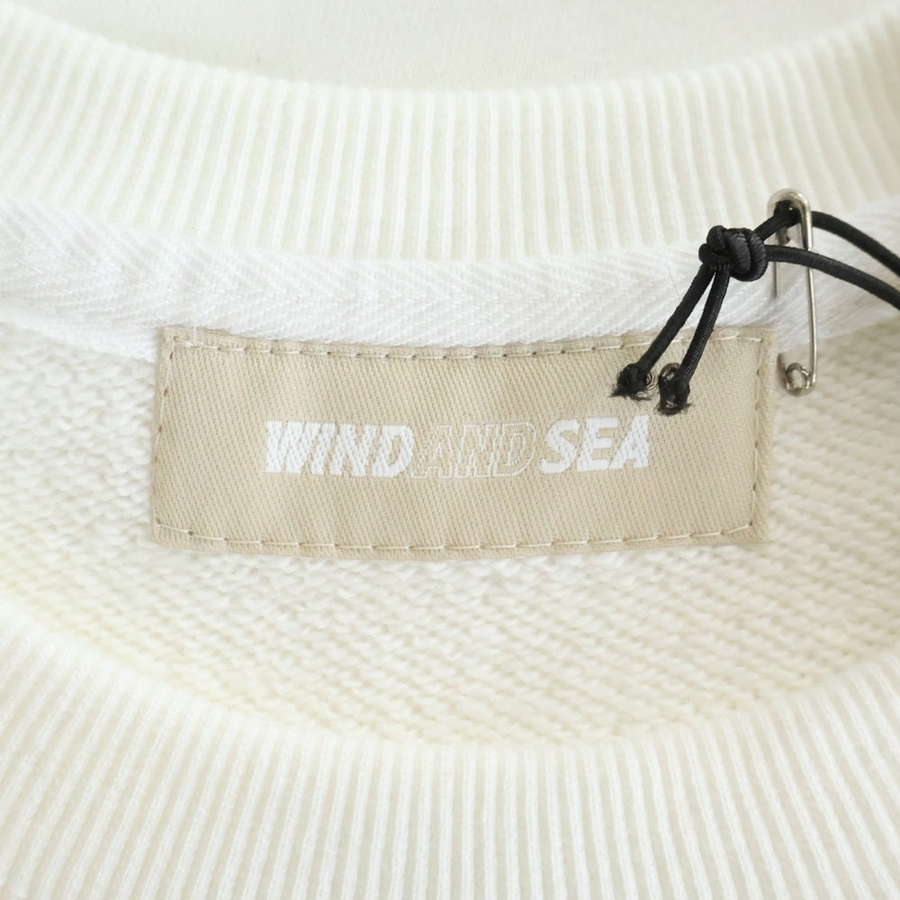 WIND AND SEA(ウィンダンシー) ×Tadanobu Asano フロントプリント クルーネックスウェットトレーナー ホワイト WDS-ASANO-04