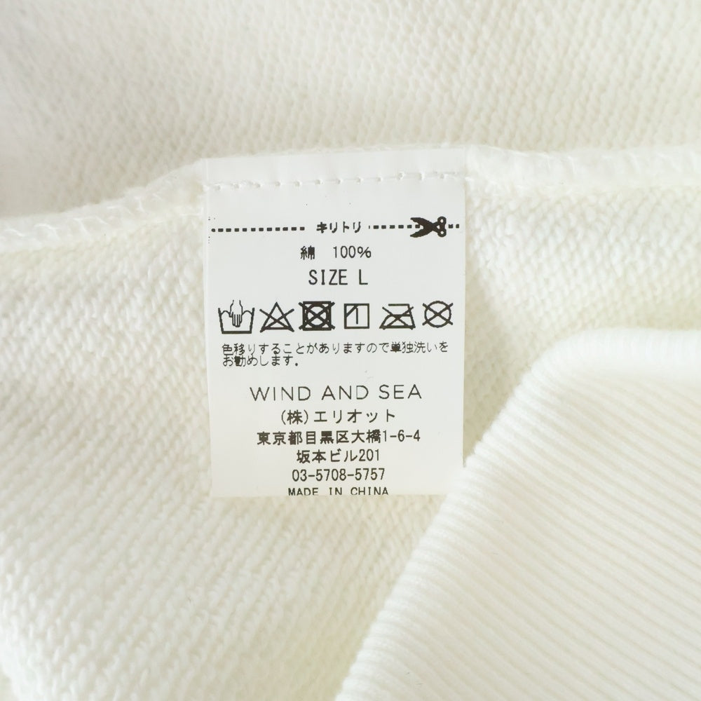 WIND AND SEA(ウィンダンシー) ×Tadanobu Asano フロントプリント クルーネックスウェットトレーナー ホワイト WDS-ASANO-04