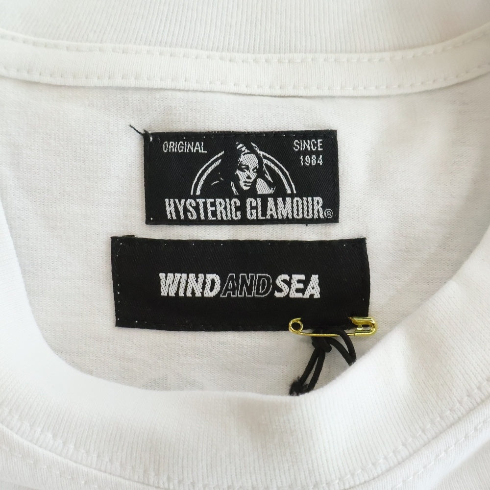 WIND AND SEA(ウィンダンシー) 20SS×HYSTERIC GLAMOUR ヒステリックグラマー ロゴプリント クルーネックコットン半袖Tシャツ ホワイト WDS-HYS-2-04