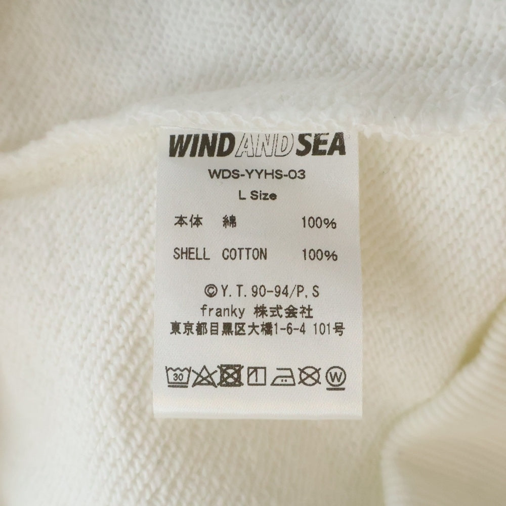 WIND AND SEA(ウィンダンシー) 22SS×YYHS Crewneck 幽遊白書 プリント クルーネック スウェットトレーナー ホワイト WDS-YYHS-03