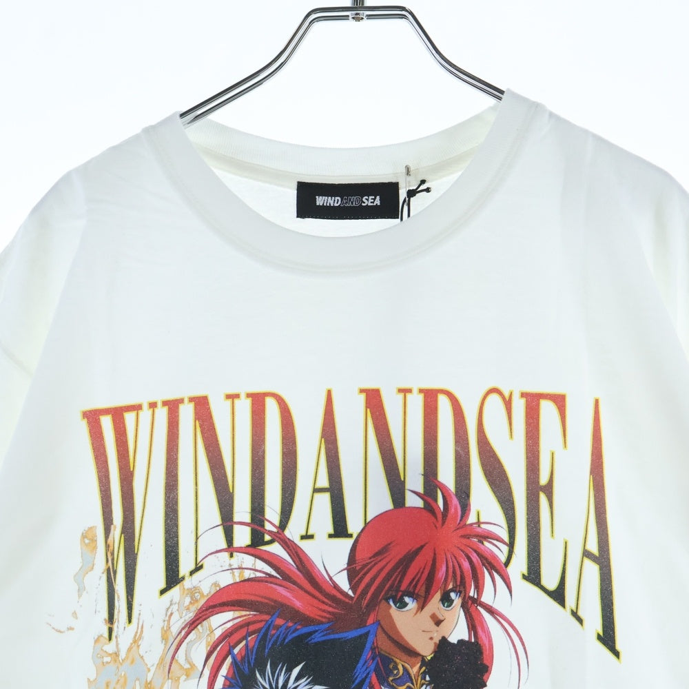 WIND AND SEA(ウィンダンシー) 22SS×YYHS 幽遊白書 キャラクターロゴプリント コットンクルーネック半袖Tシャツ ホワイト WDS-YYHS-08