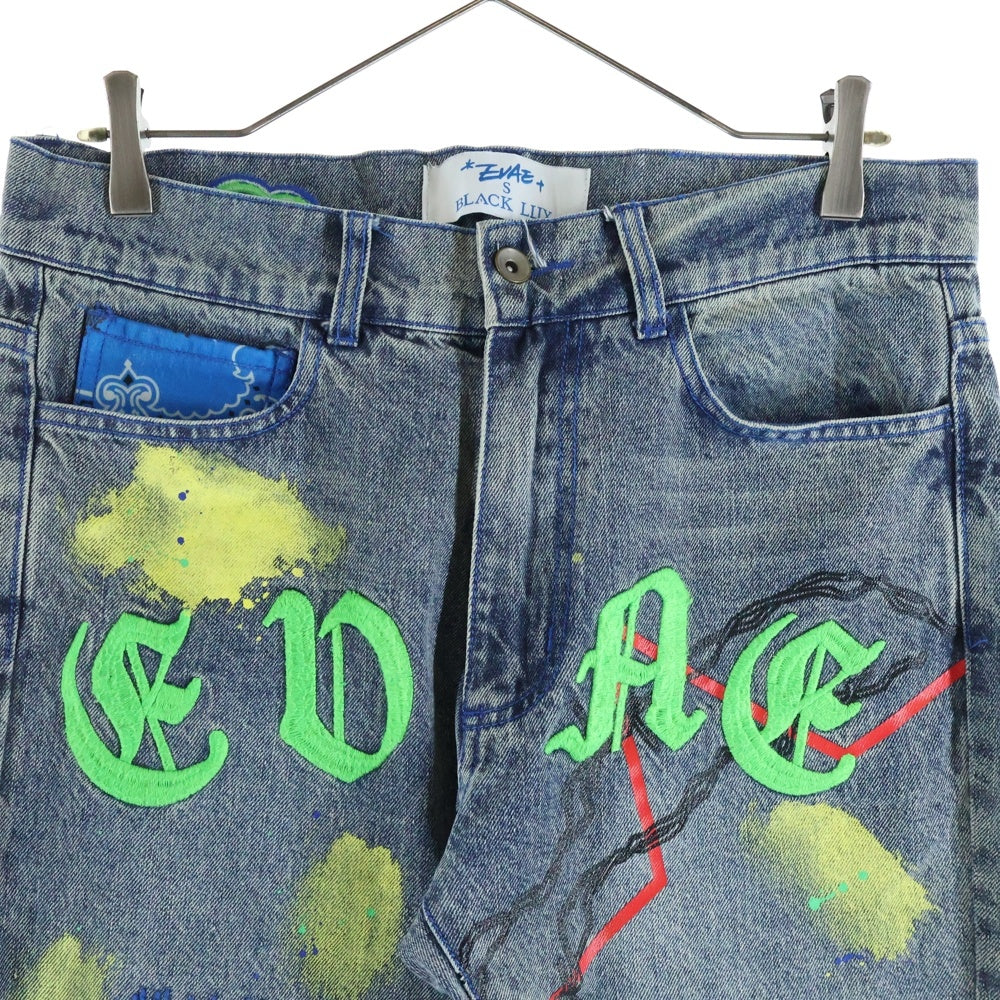 Evae mob(エバーモブ) × BLACK LUX PAINTING DENIM PANTS ロゴ刺繍 ペイントデニムフレアパンツ インディゴ