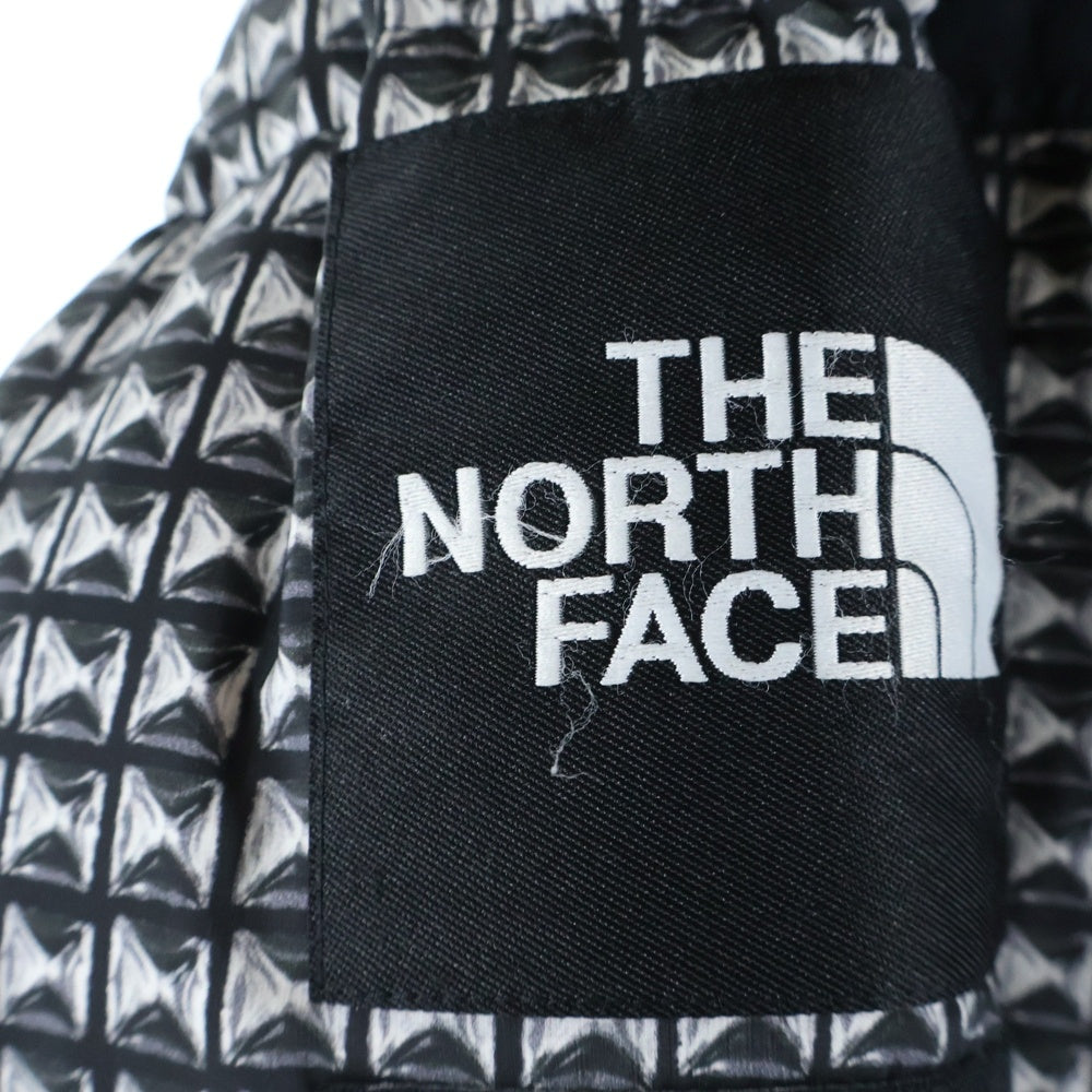 SUPREME(シュプリーム) ×21SS THE NORTH FACE STUDDED NUPTSE ノースフェイス スタッズヌプシ ダウンジャケット ブラック ND421001