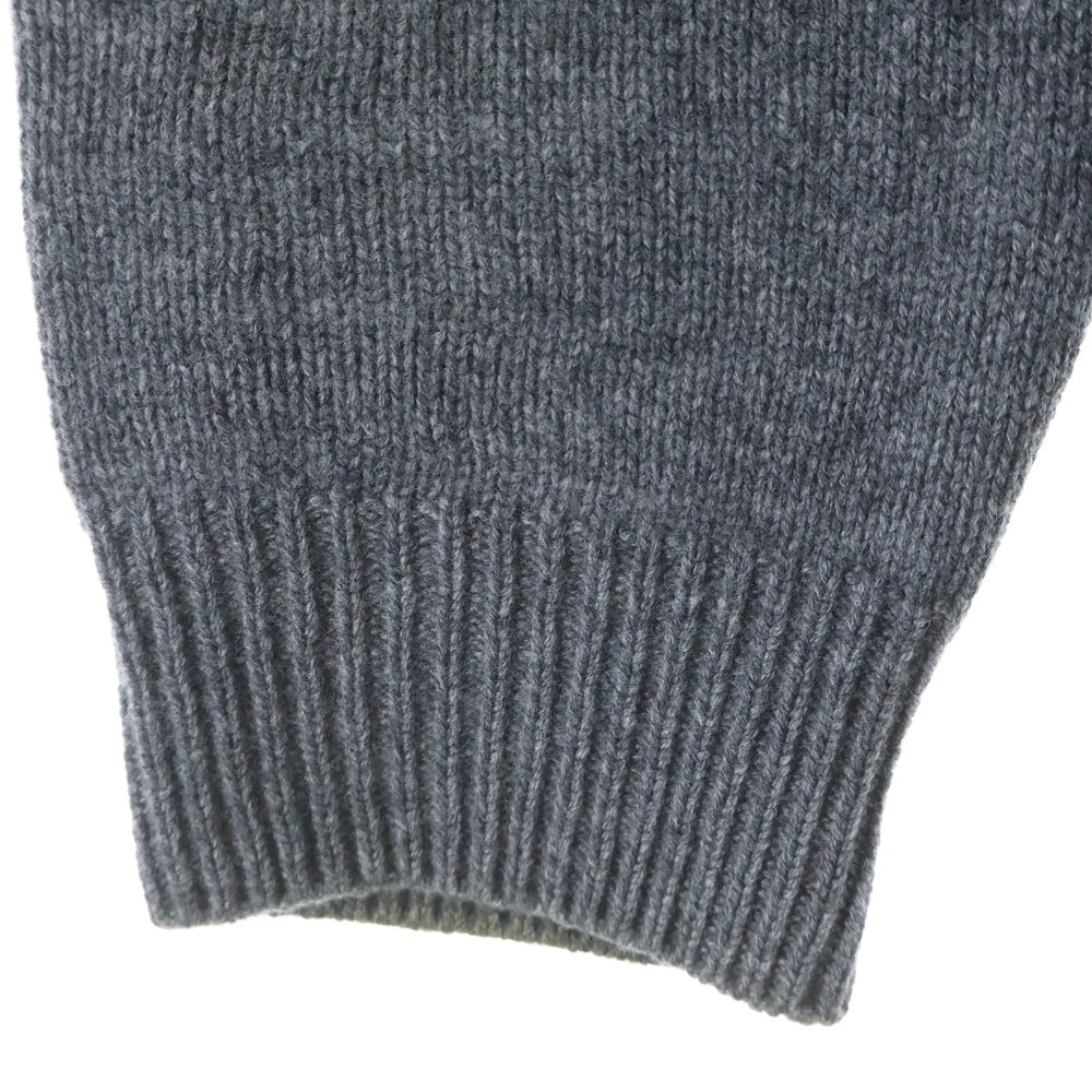 MONCLER(モンクレール) MAGLIA TRICOT GIROCOLLO ロゴワッペン カシミヤ混 クルーネックニットセーター グレー D20919034252