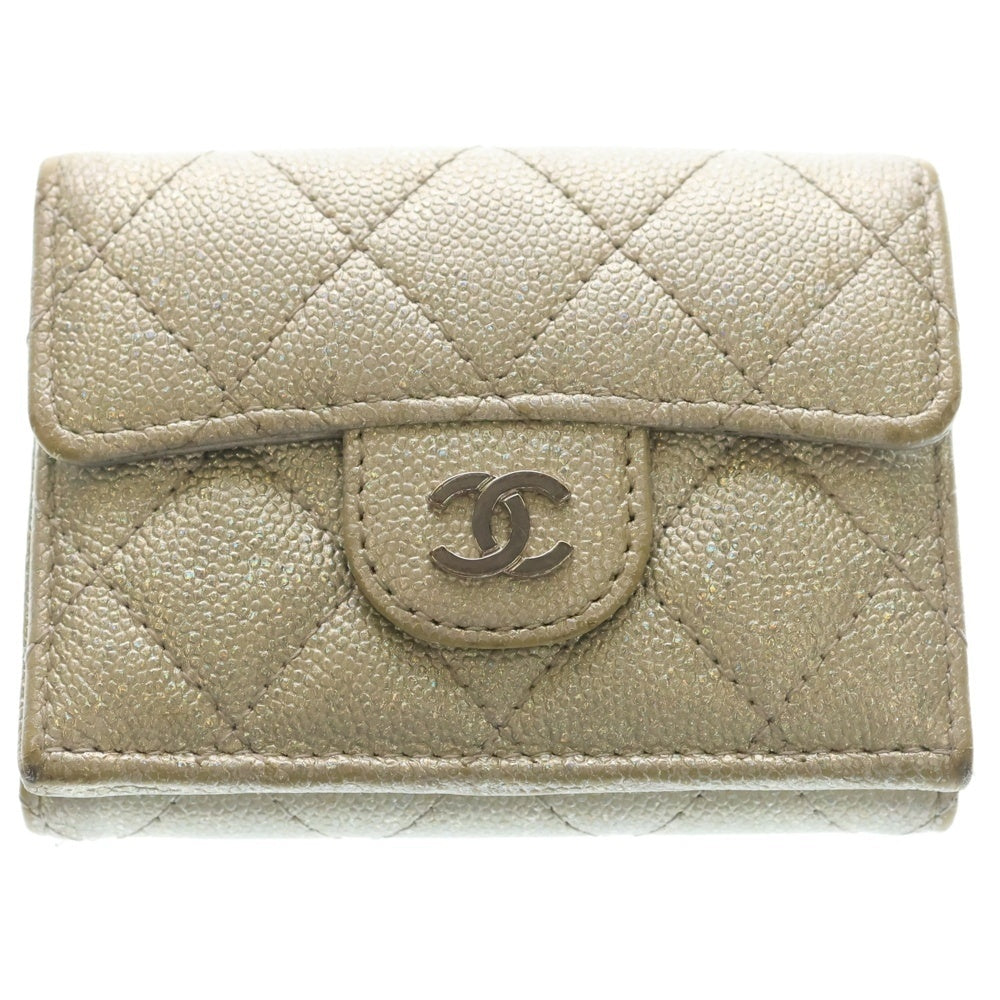 CHANEL(シャネル) マトラッセ キャビアスキン ココマーク レザーウォレット 三つ折り財布 シルバー レディース