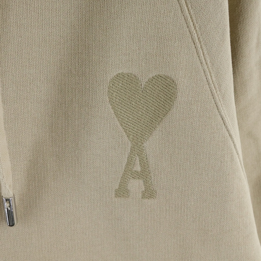 AMI Alexandre Mattiussi(アミアレクサンドルマテュッシ) Hoodie ハートロゴ刺繍 プルオーバースウェットパーカー フーディー ベージュ E22USW202.747
