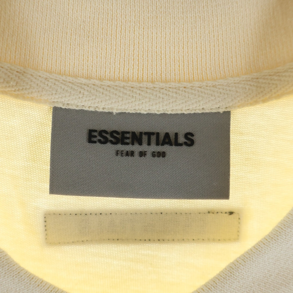 FEAR OF GOD ESSENTIALS(フィアオブゴッド エッセンシャルズ) S/S POLO SHIRT バックラバーロゴ 半袖ポロシャツ アイボリー