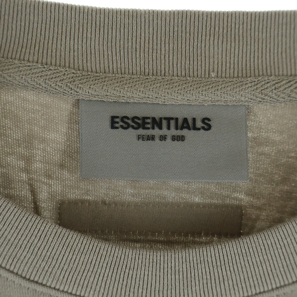 FEAR OF GOD ESSENTIALS(フィアオブゴッド エッセンシャルズ) S/S T-SHIRT ラバーロゴ 半袖Tシャツ ベージュ