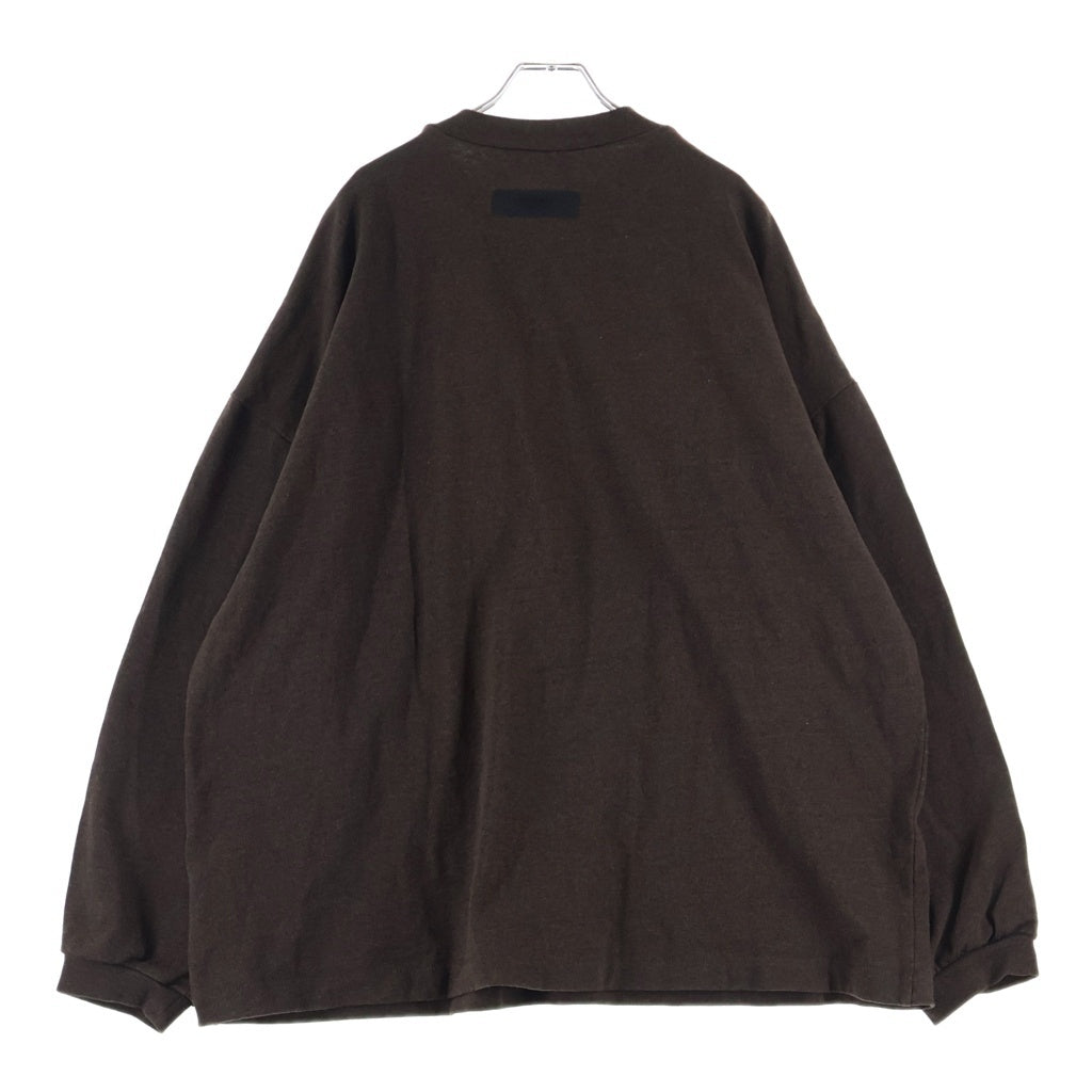 FEAR OF GOD ESSENTIALS(フィアオブゴッド エッセンシャルズ) HEAVY L/S T-SHIRT ラバーロゴ ヘビーオンス 長袖Tシャツ ロンT ブラウン