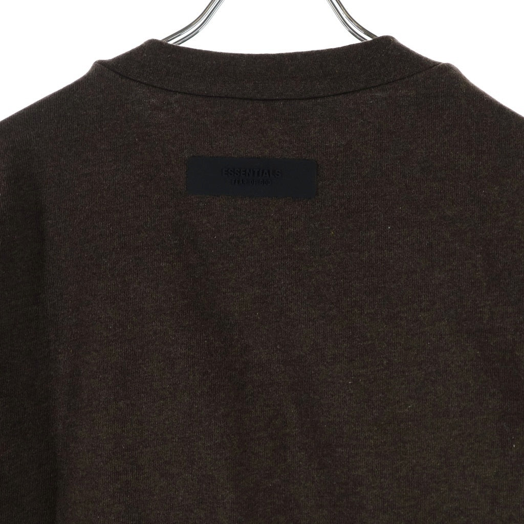 FEAR OF GOD ESSENTIALS(フィアオブゴッド エッセンシャルズ) HEAVY L/S T-SHIRT ラバーロゴ ヘビーオンス 長袖Tシャツ ロンT ブラウン