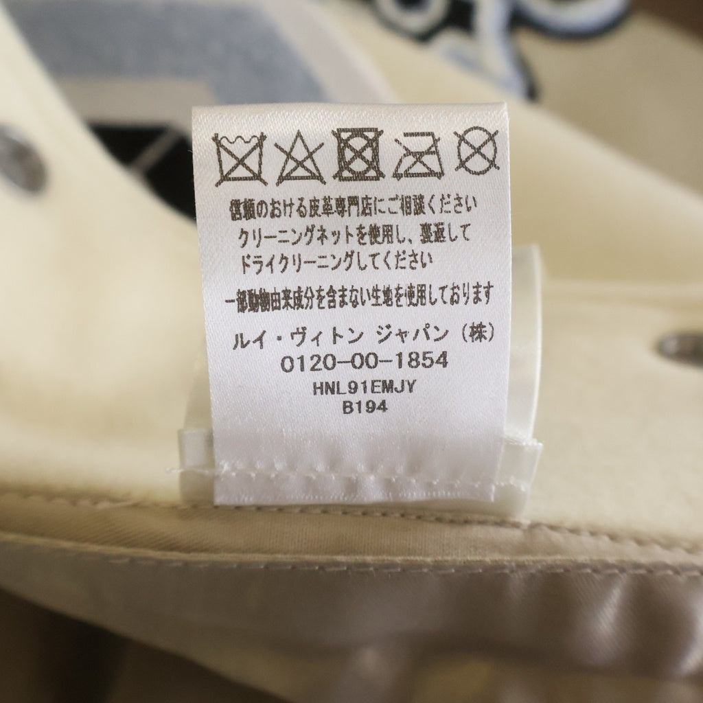 LOUIS VUITTON(ルイヴィトン) 22SS マルチパッチ ミックスドレザーバーシティブルゾン スタジャン ホワイト RM222 MJY HNL91E