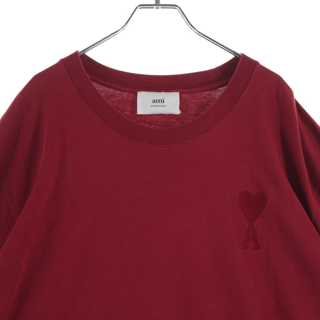 AMI Alexandre Mattiussi(アミアレクサンドルマテュッシ) T-Shirt ハートロゴ刺繍 半袖Tシャツ レッド UTS002.726
