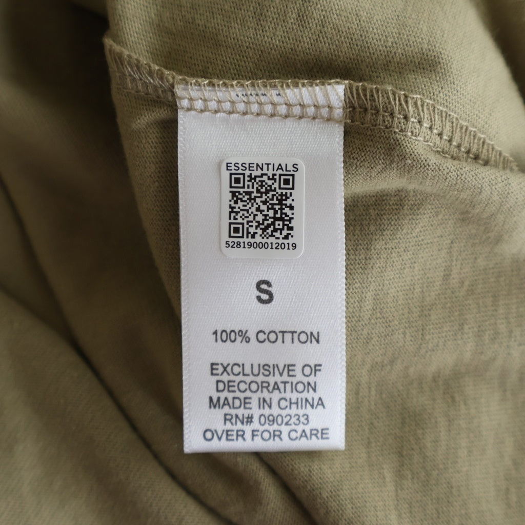 FEAR OF GOD ESSENTIALS(フィアオブゴッド エッセンシャルズ) L/S T-SHIRT リフレクター 長袖Tシャツ ロンT ベージュ