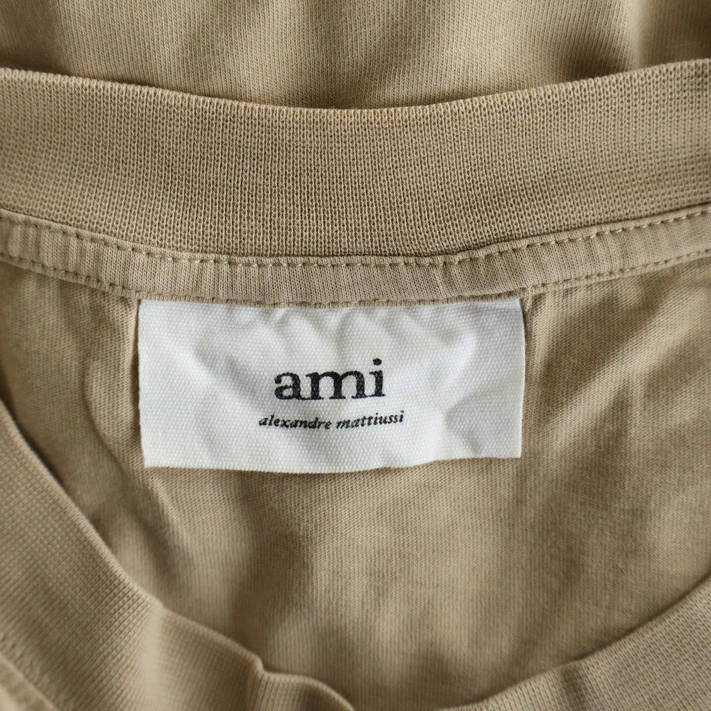 AMI Alexandre Mattiussi(アミアレクサンドルマテュッシ) T-Shirt ハートロゴ 半袖Tシャツ ベージュ A21FJ109.723