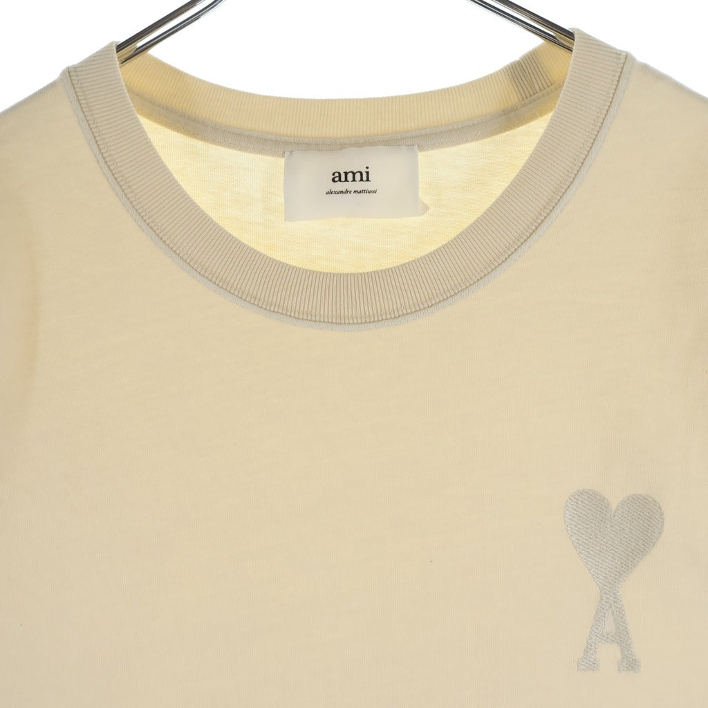 AMI Alexandre Mattiussi(アミアレクサンドルマテュッシ) T-Shirt ハートロゴ刺繍 半袖Tシャツ アイボリー UTS002.726 UTS002.726