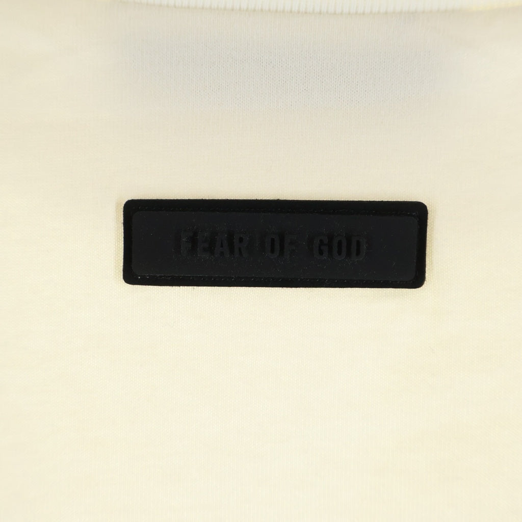 FEAR OF GOD ESSENTIALS(フィアオブゴッド エッセンシャルズ) S/S T-SHIRT ラバーロゴ 半袖Tシャツ アイボリー
