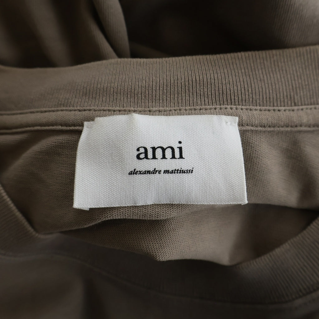 AMI Alexandre Mattiussi(アミアレクサンドルマテュッシ) T-Shirt ハートロゴ刺繍 半袖Tシャツ ベージュ UTS025.726