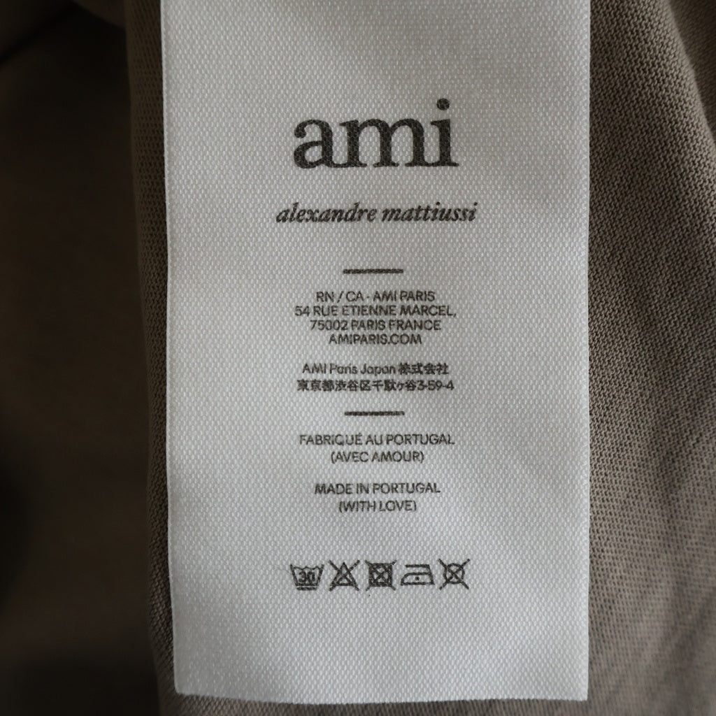 AMI Alexandre Mattiussi(アミアレクサンドルマテュッシ) T-Shirt ハートロゴ刺繍 半袖Tシャツ ベージュ UTS025.726