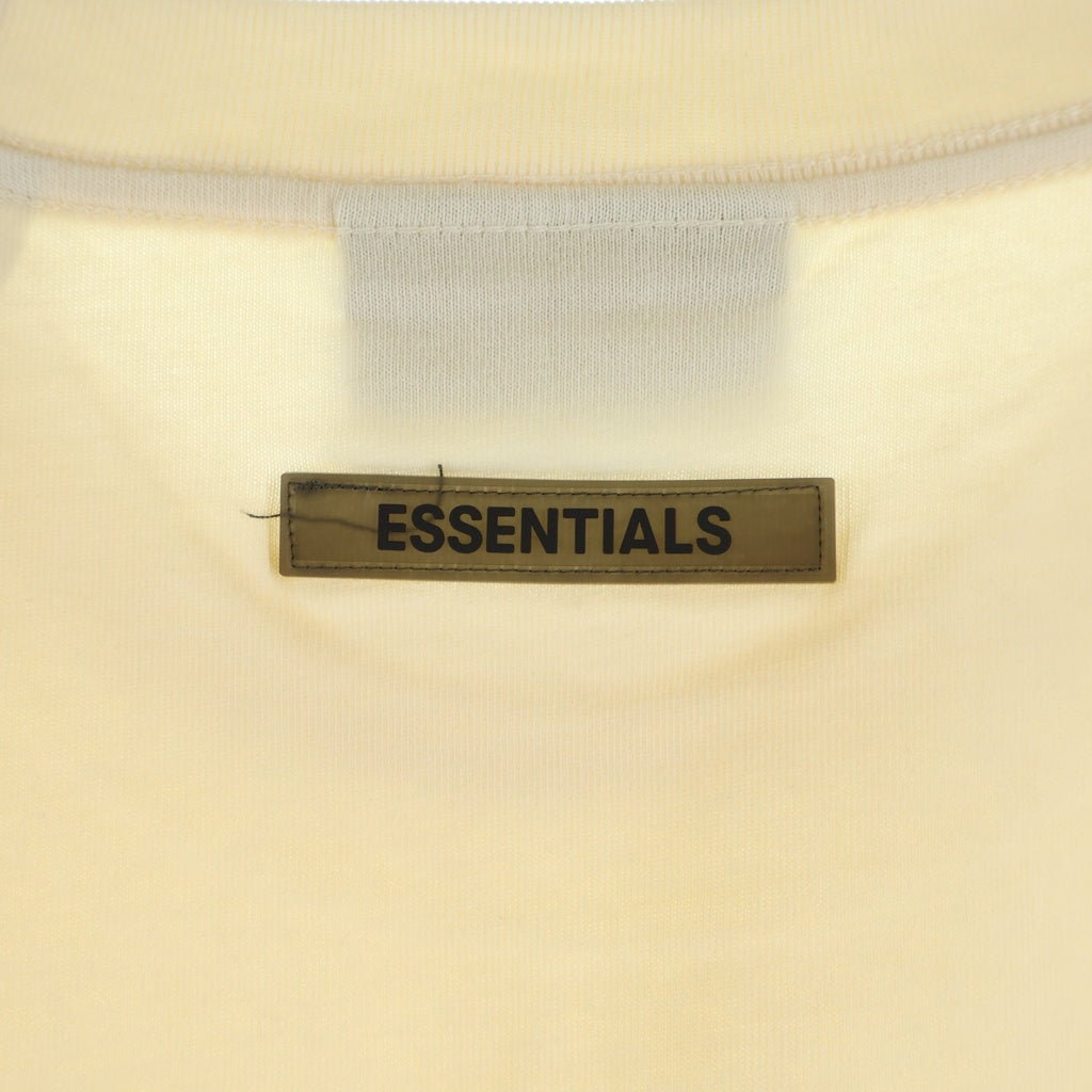 FEAR OF GOD ESSENTIALS(フィアオブゴッド エッセンシャルズ) S/S T-SHIRT バックラバーロゴ 半袖Tシャツ アイボリー