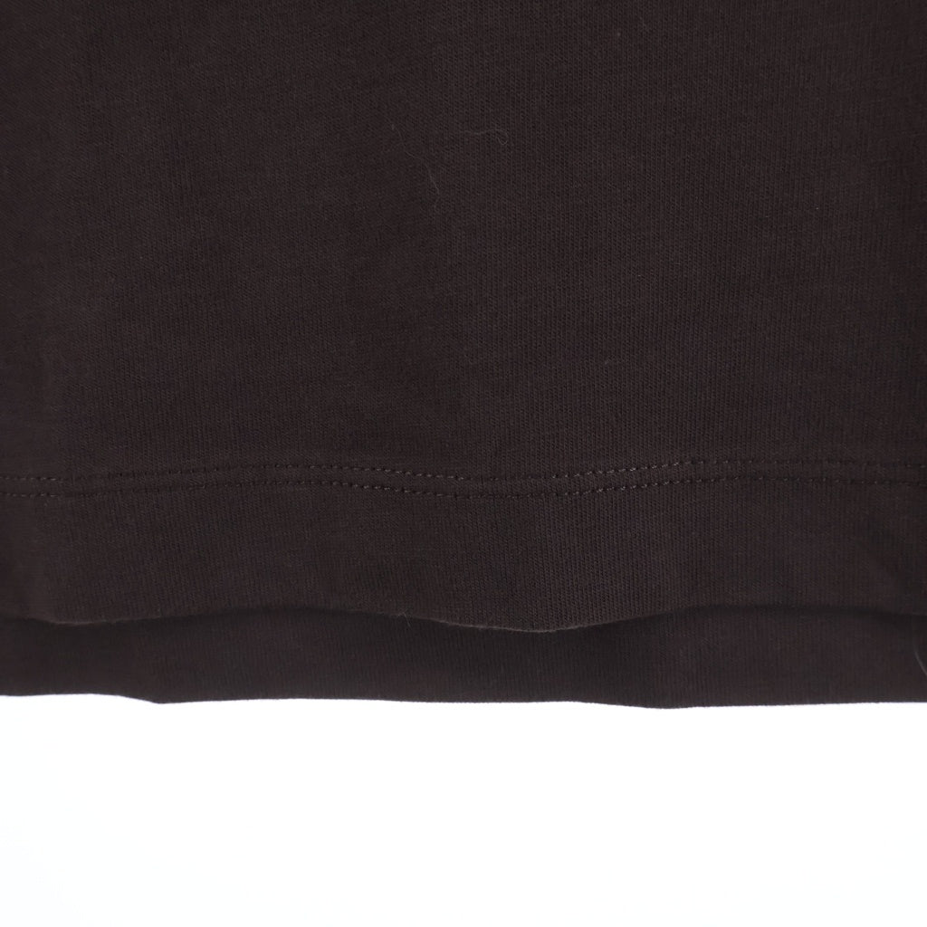FEAR OF GOD ESSENTIALS(フィアオブゴッド エッセンシャルズ) S/S T-SHIRT ラバーロゴ 半袖Tシャツ ブラウン