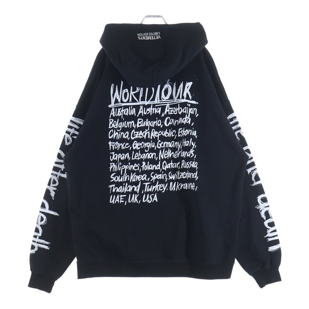 VETEMENTS(ヴェトモン) 21AW WORLD TOUR LOGO HOODIE ワールドツアーロゴフーディ バックプリントスウェットプルオーバーパーカー ブラック UA52TR910W