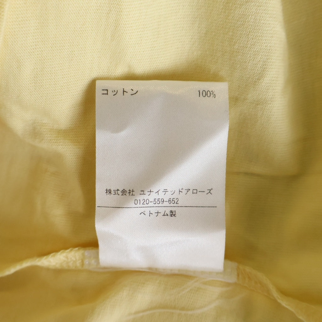 FEAR OF GOD ESSENTIALS(フィアオブゴッド エッセンシャルズ) V NECK S/S T-SHIRT ラバーロゴ Vネック半袖Tシャツ イエロー