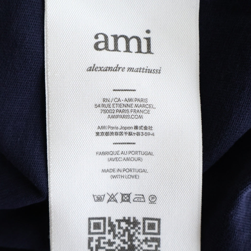 AMI Alexandre Mattiussi(アミアレクサンドルマテュッシ) T-Shirt ハートロゴ刺繍 半袖Tシャツ ブラック UTS005.726