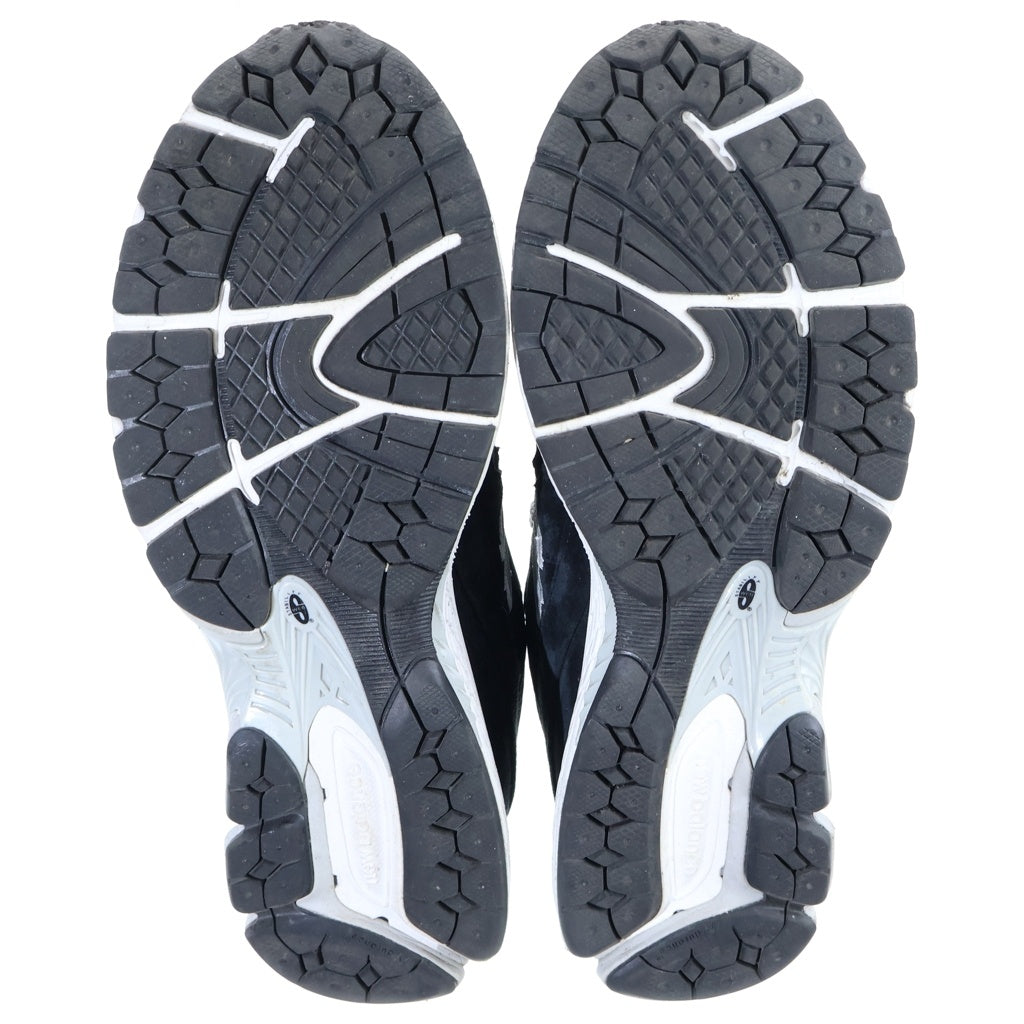 New Balance(ニューバランス) スウェードメッシュ ローカットスニーカー ブラック/グレー US9/27.0cm M2002RXD