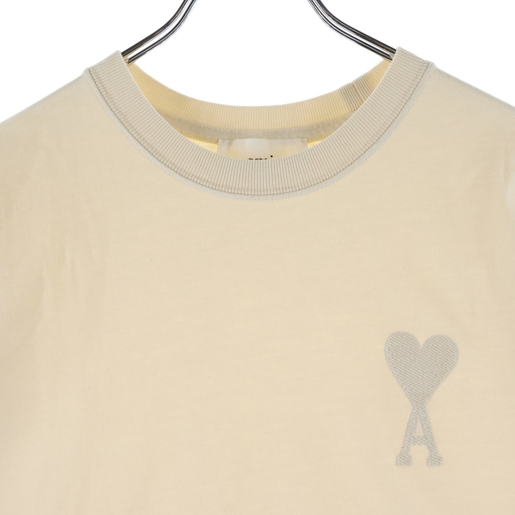 AMI Alexandre Mattiussi(アミアレクサンドルマテュッシ) T-Shirt ハートロゴ刺繍 半袖Tシャツ ベージュ UTS002.726
