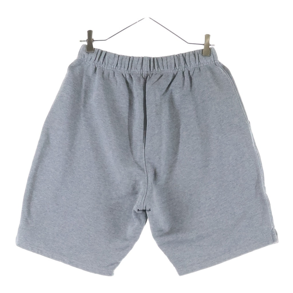 AMI Alexandre Mattiussi(アミアレクサンドルマテュッシ) Sweat Shorts ハートロゴ刺繍 スウェットハーフパンツ グレー E21HJ328.747